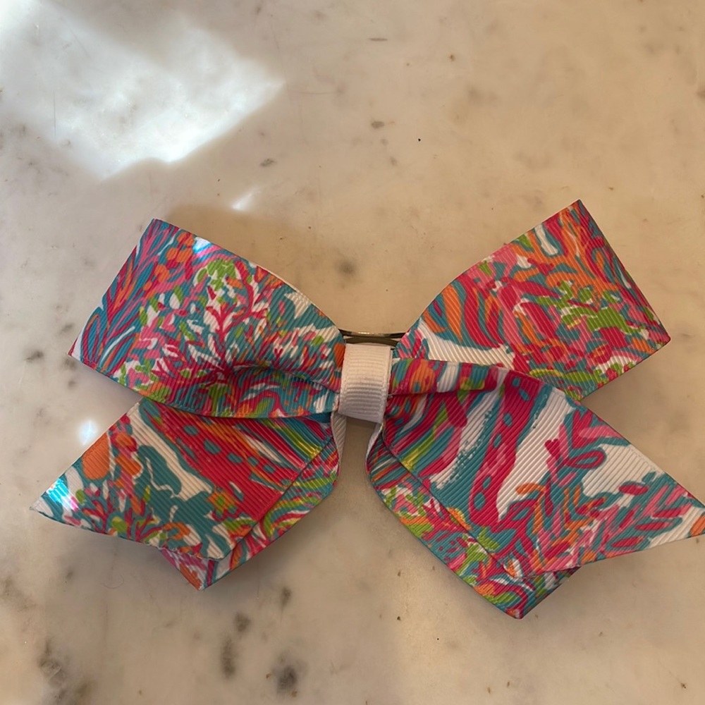Lilly Pulitzer print bow